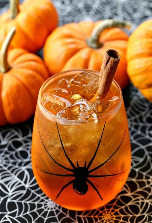 Pumpkin spice wine cocktail
